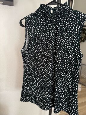 Sleeveless Smocked Neck Blouse